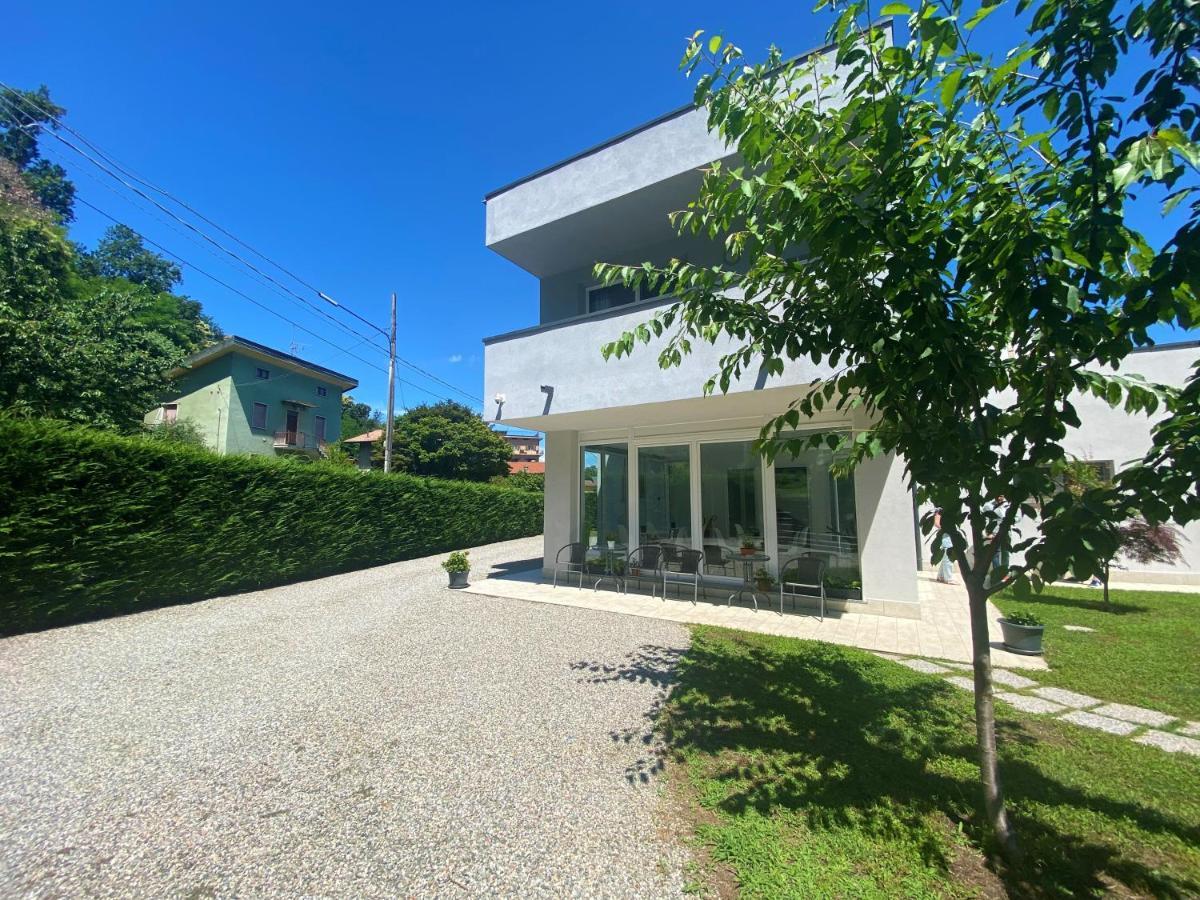 Crystal B&B Dormelletto Exterior photo